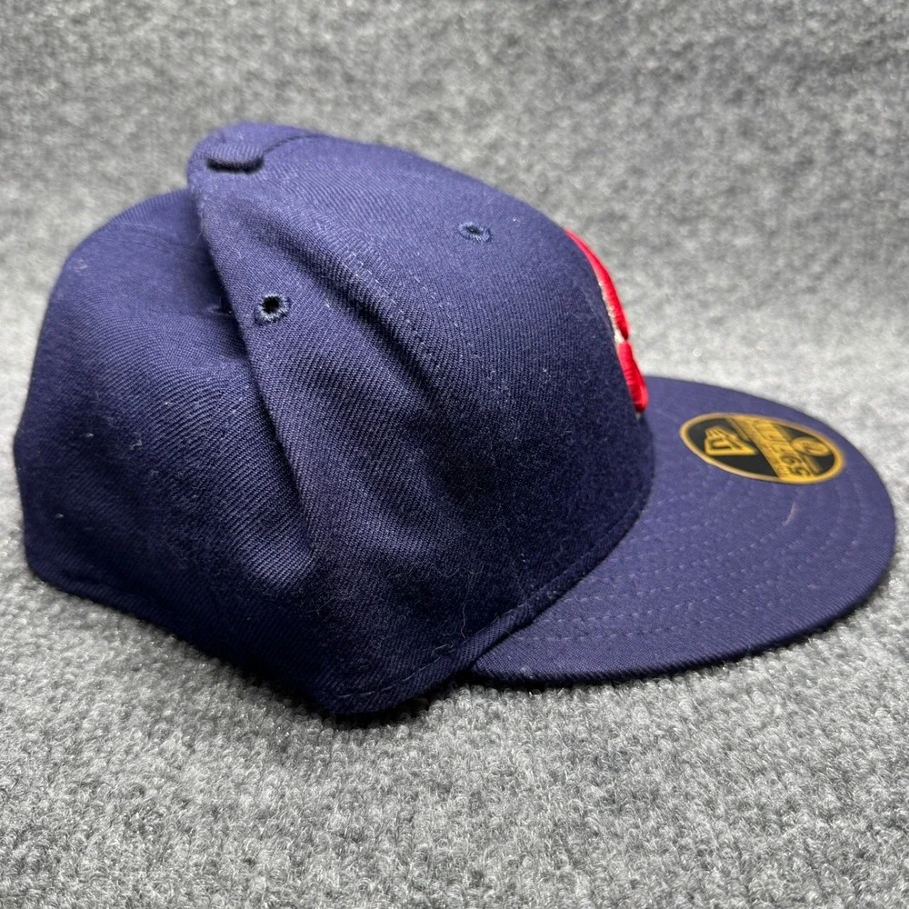 Cleveland Indians New Era 59FIFTY Fitted Hat Mens 7 3/8 Navy Blue MLB Baseball